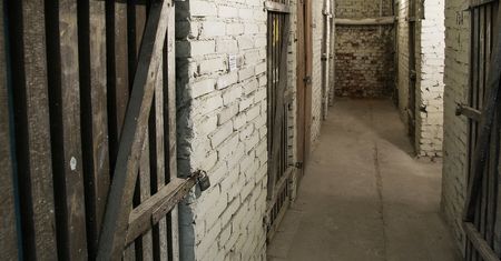 Kto trzyma w piwnicy, ten pożałuje. Kara może wynieść krocie