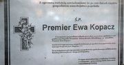 Urządzili pogrzeb premier Ewy Kopacz