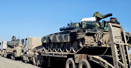 "Tysiące żołnierzy, wyrzutnie rakiet". Ruch Syrii na granicy z Libanem