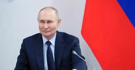 Rewelacje Tuckera Carlsona o próbie zamachu na Putina. Pieskow reaguje