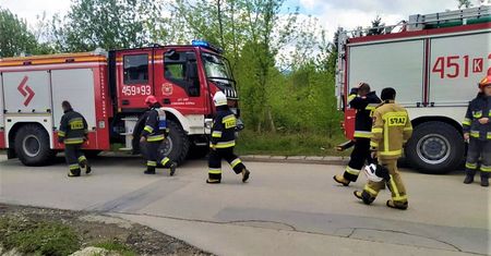 Strażacy gasili pożar na romskim osiedlu i zdębieli. Doszło do skandalu