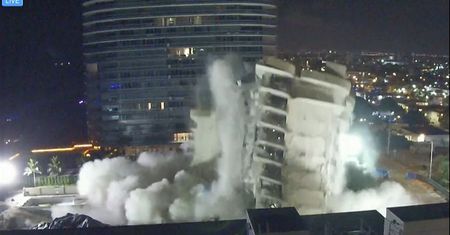 Katastrofa apartamentowca w Miami. Nagrania z akcji wyburzania budynku