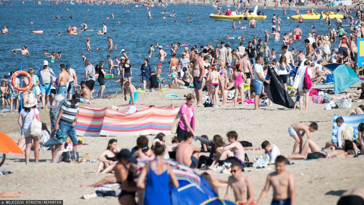 S?oneczny weekend nad morzem
25.06.2023 Gdansk Brzezno Plaza
Fot. Wojciech Strozyk/REPORTER
Wojciech Strozyk/REPORTER