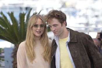 Robert Pattinson odwiedził Jennifer Lawrence. Zjadł jedzenie wyjęte z kosza