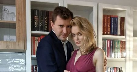 Łukasz Schreiber WZIĄŁ ŚLUB! Pochwalił się zdjęciem z uroczystości. "Najpiękniejszy dzień"