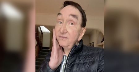 Ma 90 lat i żyje na pełnych obrotach. Mówi, jaki jest jego przepis na długowieczność