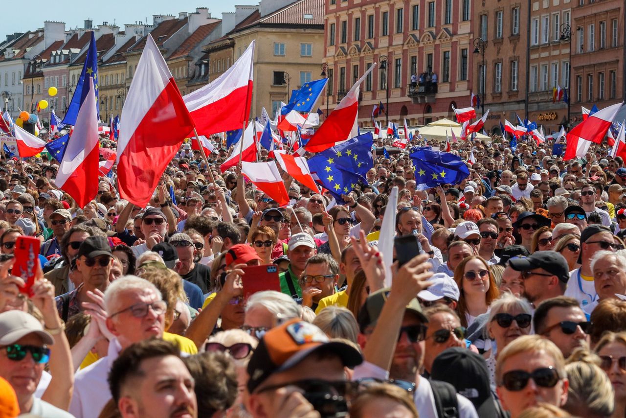 PiS "nie widzi" marszu Tuska. Przekaz ten sam u wszystkich