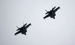 Wzrost presji na Iran. USA przerzucają myśliwce na Bliski Wschód