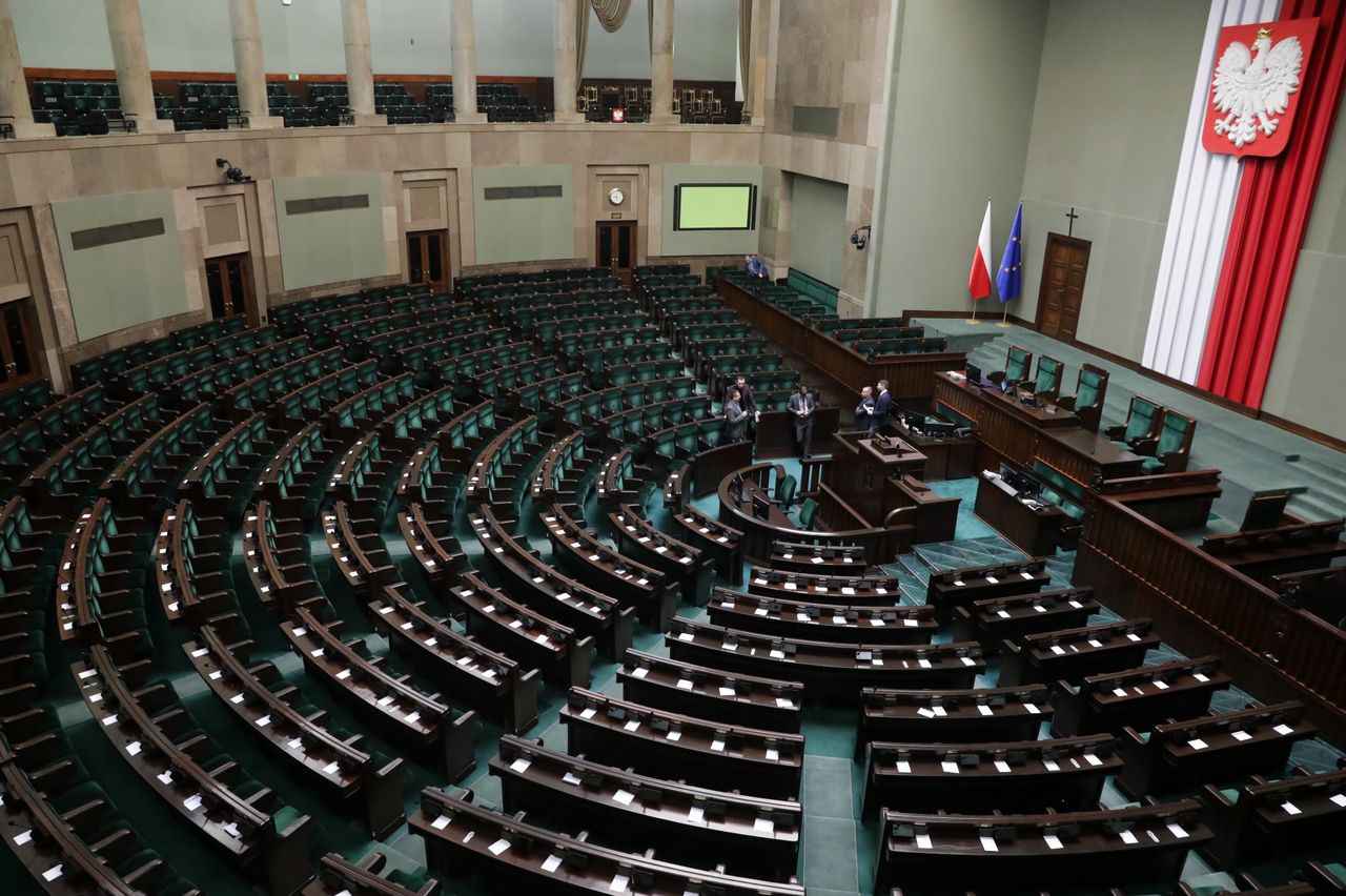 Rozkład miejsc w Sejmie. Jak usiądą posłowie X kadencji?