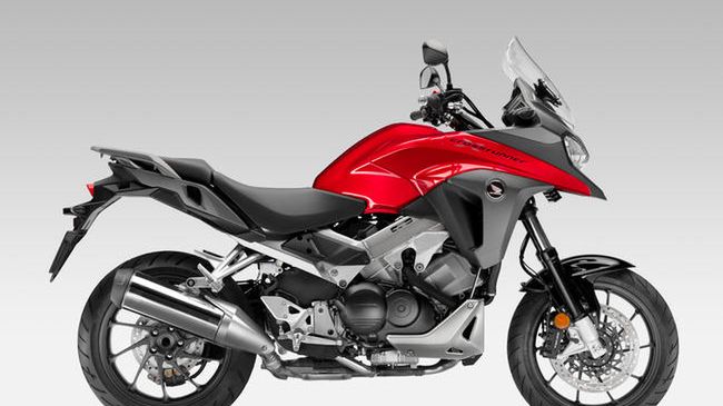 Nowy VFR800X Crossrunner 2015 1