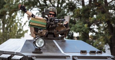 Inwazja Rosji na Ukrainę? NATO alarmuje, Kijów oskarża