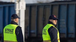 Ostrów Wielkopolski: 17-latek przejechał 30 kilometrów na wagonie pociągu towarowego. Interweniowała Straż Ochrony Kolei