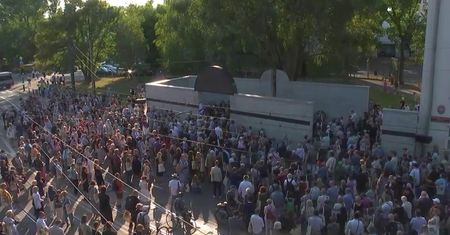 Ulicami Warszawy przeszedł marsz upamiętniający ofiary likwidacji getta