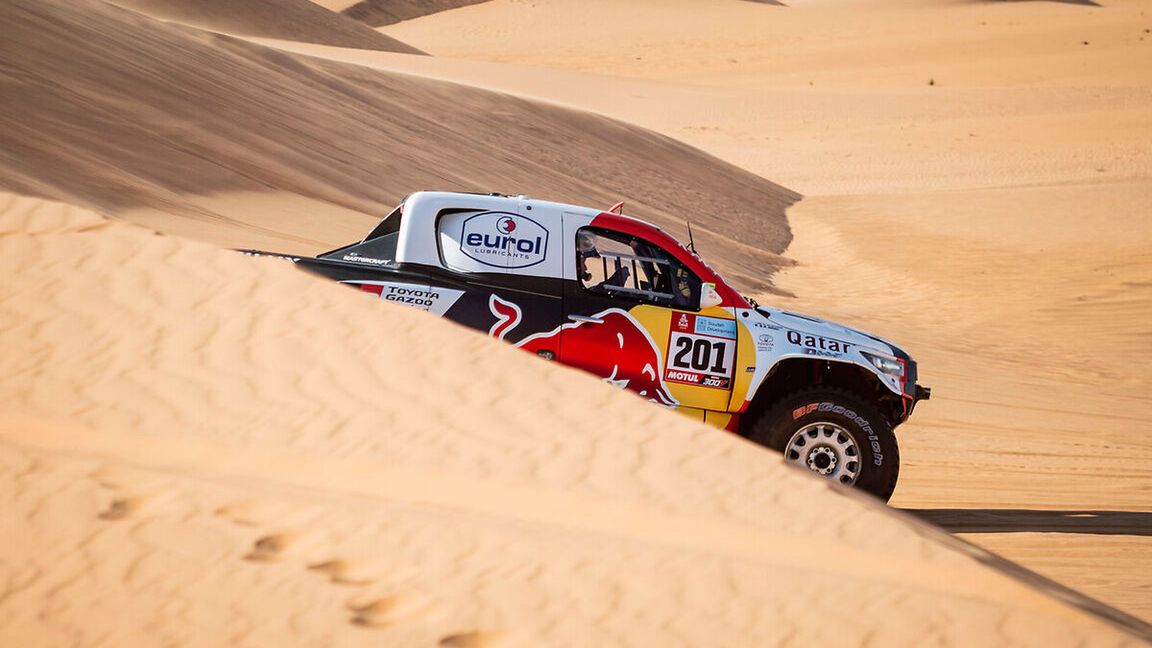 Zdjęcie okładkowe artykułu: Materiały prasowe / Red Bull / Na zdjęciu: Nasser Al-Attiyah