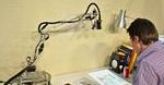 Zrobotyzowana lampa zamienia biurko w cyfrowy interfejs użytkownika