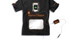 Wybierasz się na koncert? Naładuj swój telefon t-shirtem