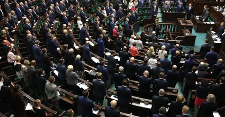 12 listopada może być wolnym od pracy. Projekt posłów PiS