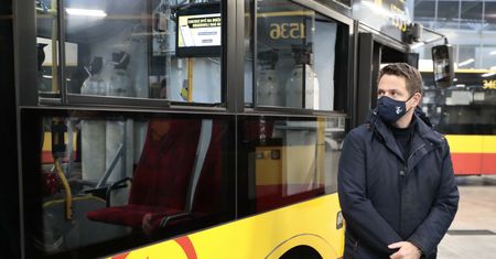 Trzaskowski: rozważam wprowadzenie podwyżki cen biletów