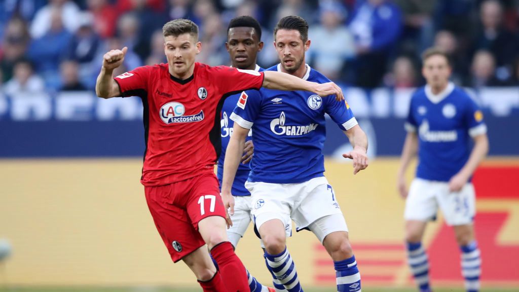 Getty Images /  Christof Koepsel/Bongarts / Na zdjęciu: Lukas Kuebler i Mark Uth