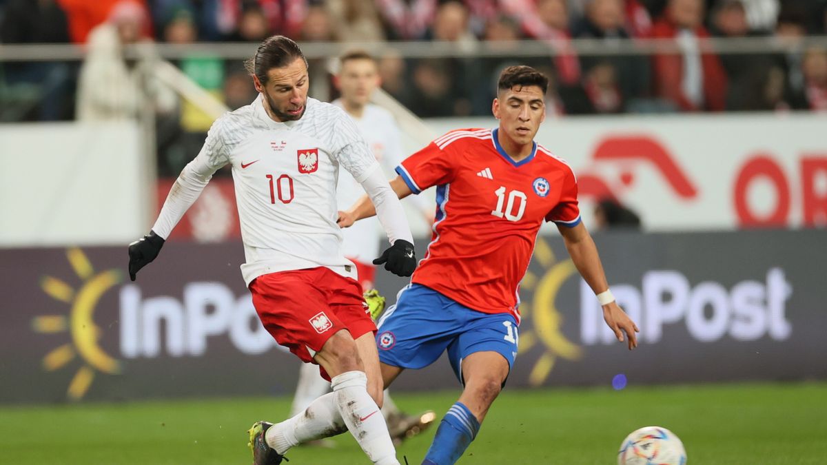 PAP / Leszek Szymański / Na zdjęciu: Grzegorz Krychowiak (z lewej) i Marcelino Nunez 