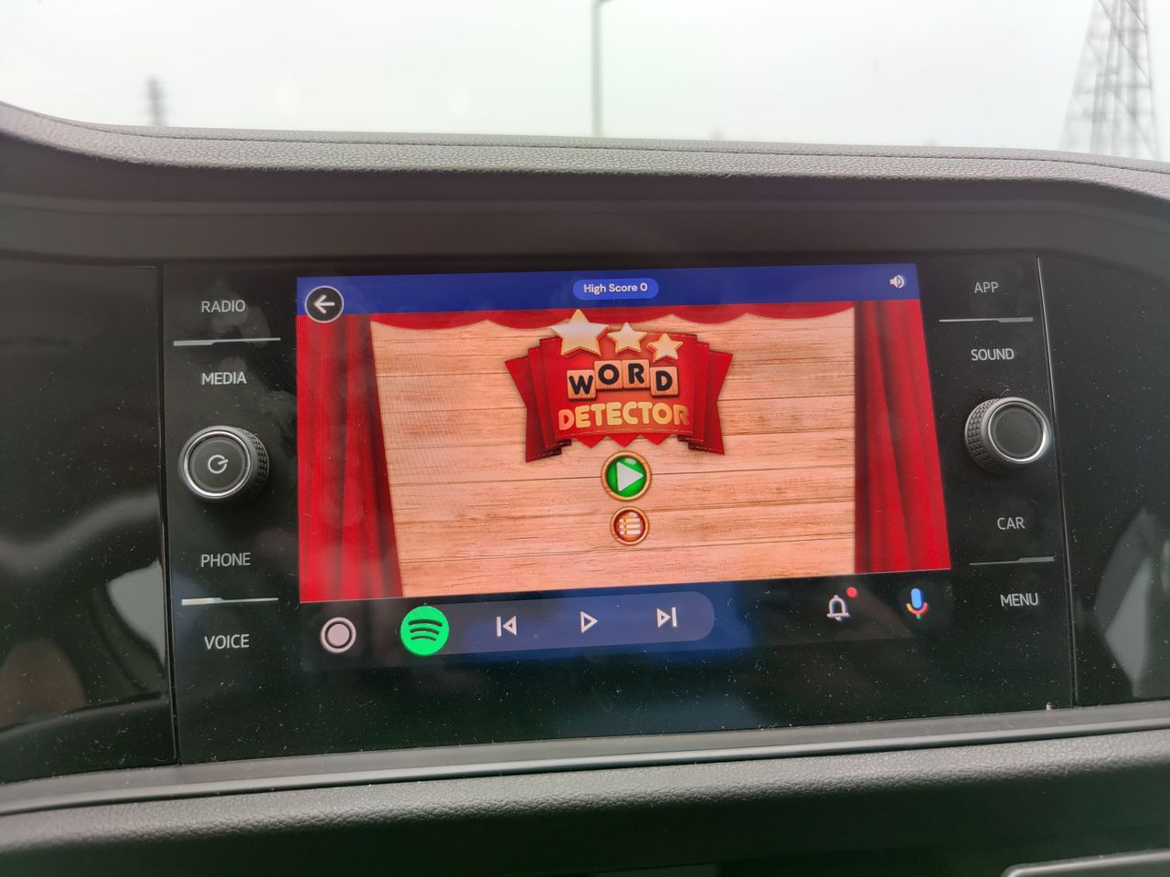 Android Auto 6.7 beta z obsługą gier