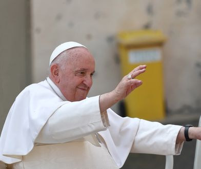 Papież w szpitalu. "Wielki Tydzień pod znakiem zapytania"