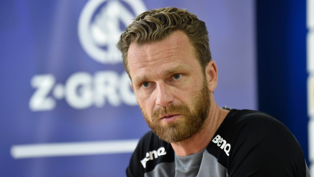 PAP/EPA / Dalibor Gluck / Na zdjęciu: Bartosz Grzelak.