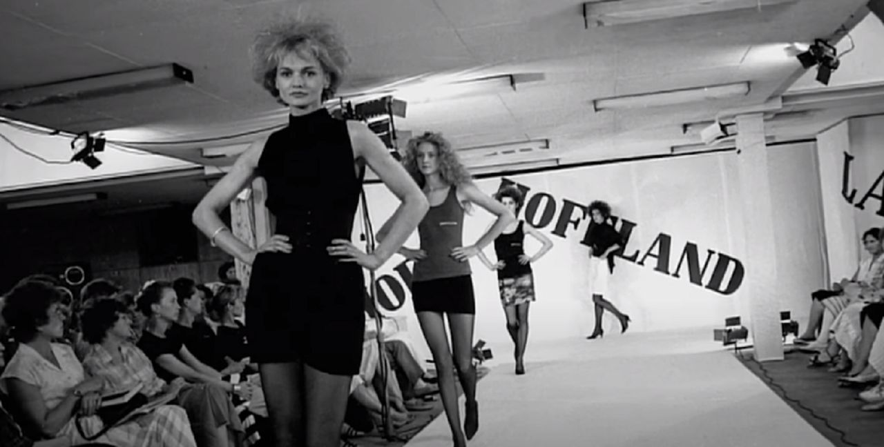 Co nosiło się w czasach PRL-u? Sprawdź, czy pamiętasz trendy modowe