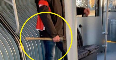 Szwecja. Polak wsiadł do autobusu z siekierą. "Zabiję was wszystkich"