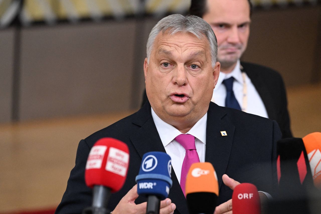 Orban calls Ukraine a "protectorate of the West" at Brussels Conference