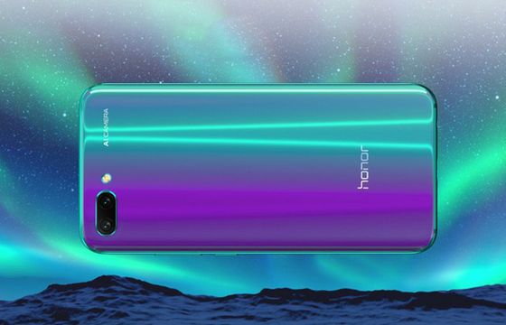 Honor 10 - nowy flagowiec marki Honor z aparatem AI i szkłem Aurora Glass za 1999-2199 zł (wideo)