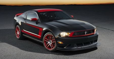 Nowy Mustang Boss 302 pogromcą BMW M3? [galeria]