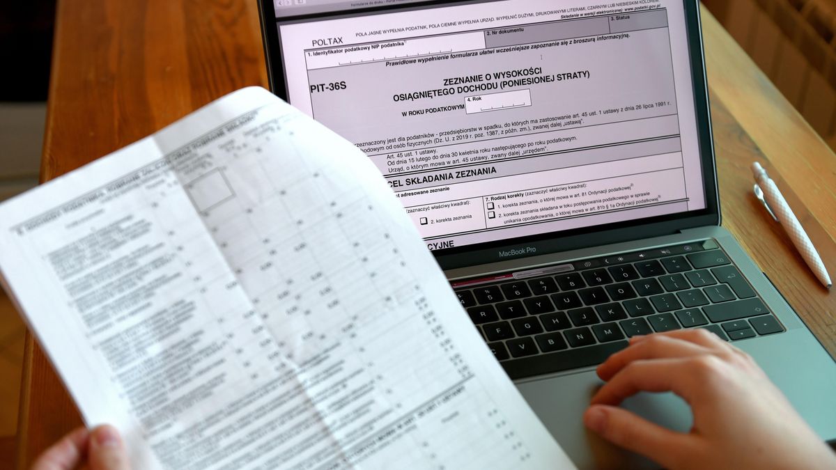Emerycie, przyspiesz zwrot nadpłaconego podatku. 