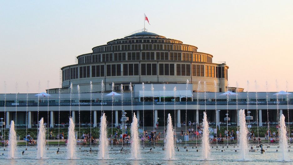 Boże Narodzenie 2020. Najwyższa choinka we Wrocławiu rozbłyśnie ponownie