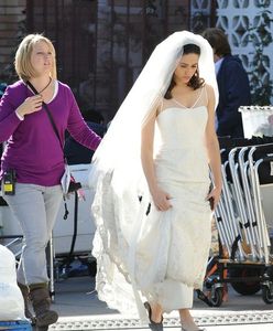 "Shameless": Emmy Rossum przyłapana w sukni ślubnej
