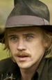 Boyd Holbrook w westernie i w kopalni