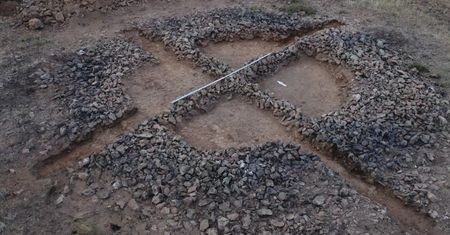 Rozkopują grobowce i osady. Znikają bezcenne artefakty