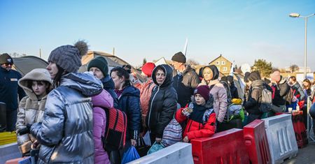 Wskazuje błędy rządu w związku z falą migrantów. Prof. Duszczyk: to nie jest fizyka kwantowa