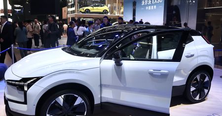 Volvo ucieka z produkcją z Chin do Europy w obawie przed wysokim cłem