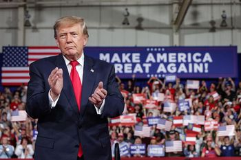 Trump: na ropie i gazie zarabiamy cholerną fortunę