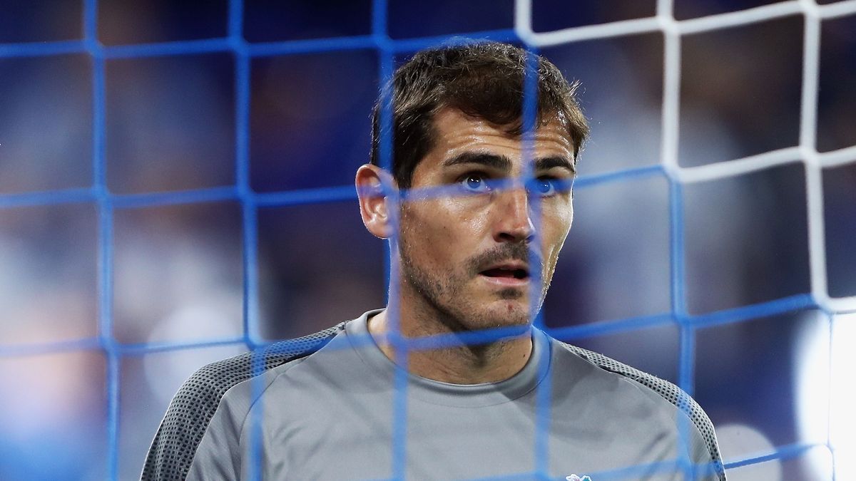 Zdjęcie okładkowe artykułu: Getty Images / Alex Grimm/Bongarts / Na zdjęciu: Iker Casillas