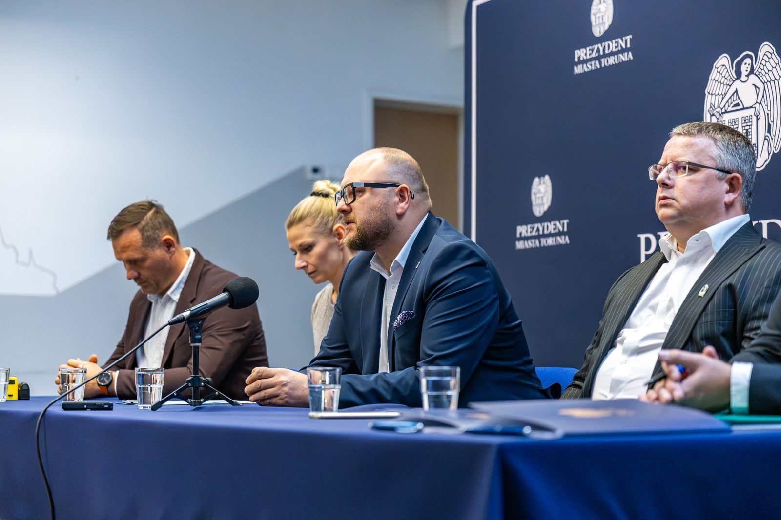 Podpisanie umowy na budowę Centrum Integracji Międzypokoleniowej