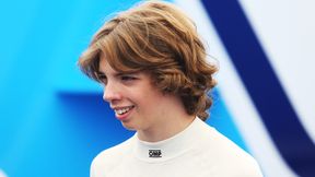 Młody Polak nie dał szans rywalom. Wygrana na torze F1