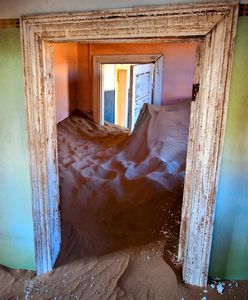 Kolmanskop - niemiecka wymarła wioska w Namibii