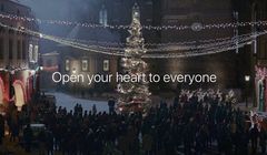 "Frankie’s Holiday" - świąteczna reklama Apple (wideo)