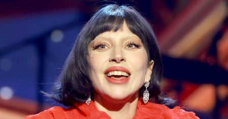 Lady Gaga przekazała 200 TYSIĘCY DOLARÓW dzieciom z Warszawy!