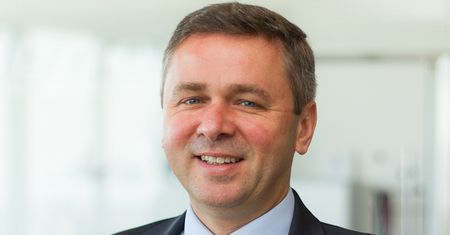Jak najtaniej, albo z górnej półki. Tak Polacy kupują sprzęt IT