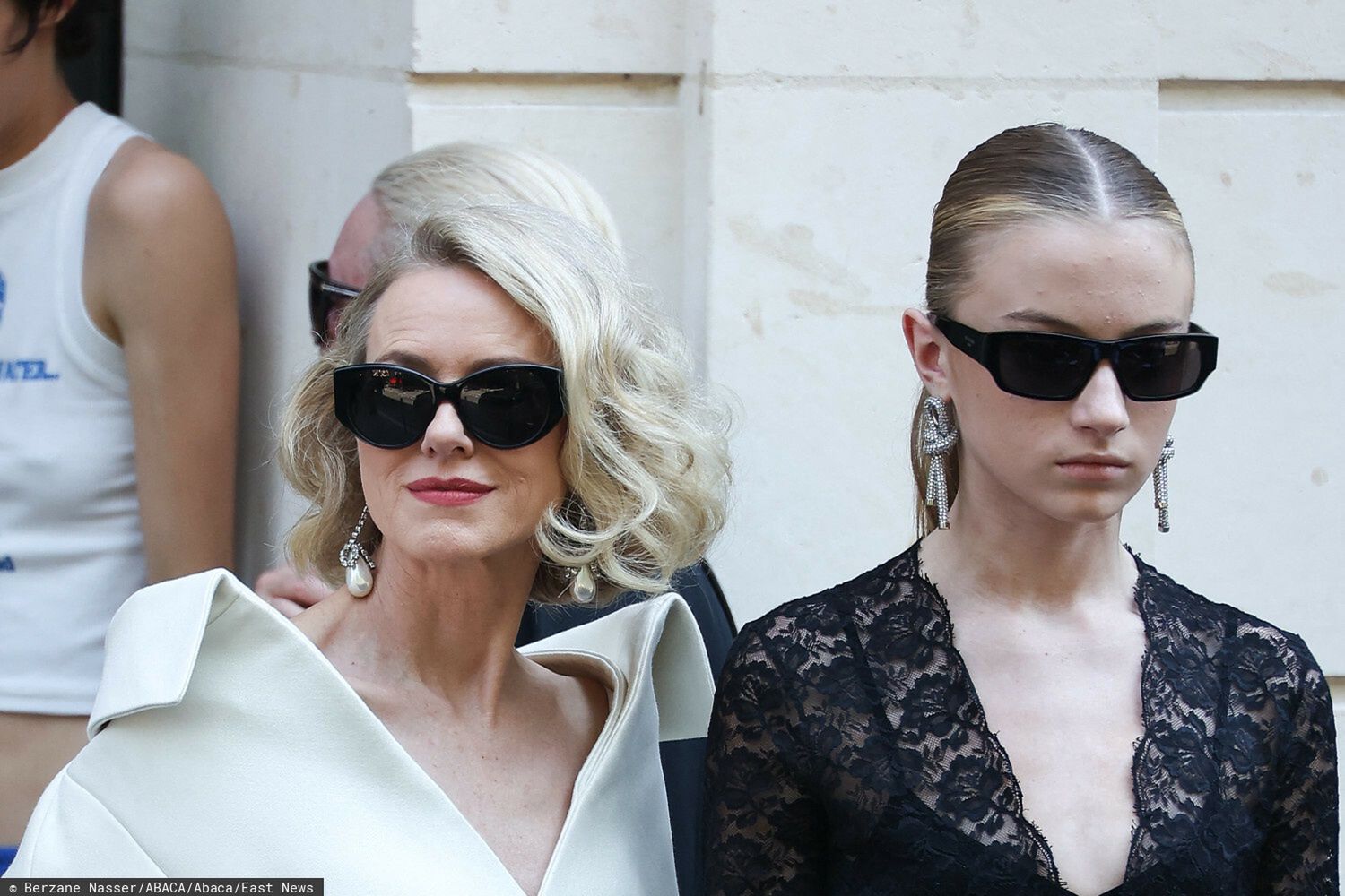 Naomi Watts and Kai Schreiber 