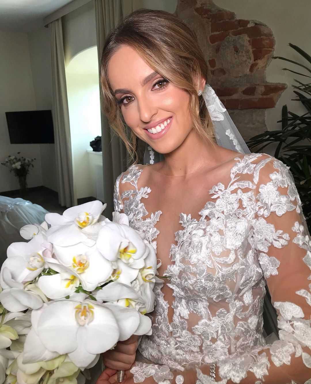 Laura Słowiak w sukni ślubnej