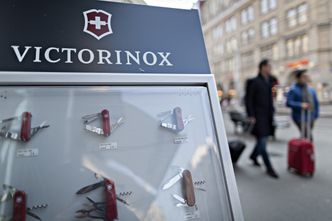 Zegarki, czekolada i scyzoryki. Trump wstrząsnął Szwajcarią